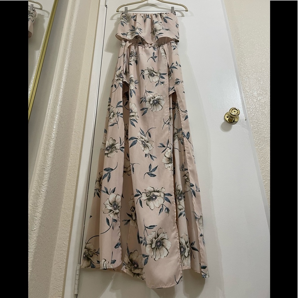Windsor dress w/ shorts, sz Medium